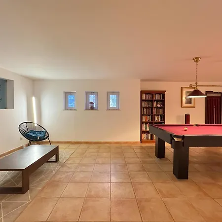With Pool, Gym, And Games #1961 * Lagos